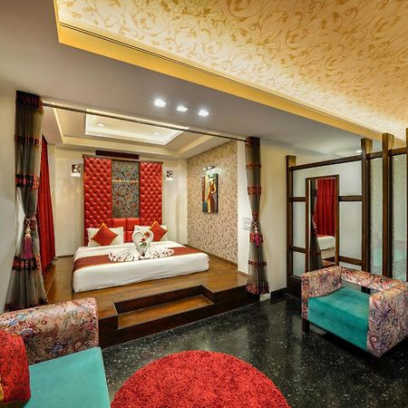 Hotel Saffron Leaf Ντεχραντούν Εξωτερικό φωτογραφία