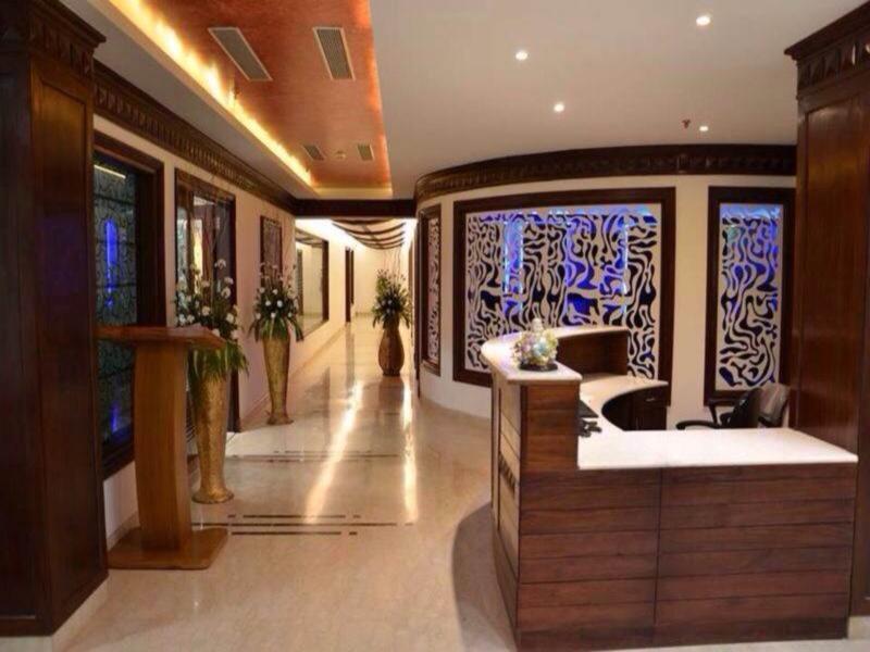 Hotel Saffron Leaf Ντεχραντούν Εξωτερικό φωτογραφία